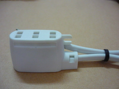 LED AMP 3PIN接线盒 连接器领域的可靠之选